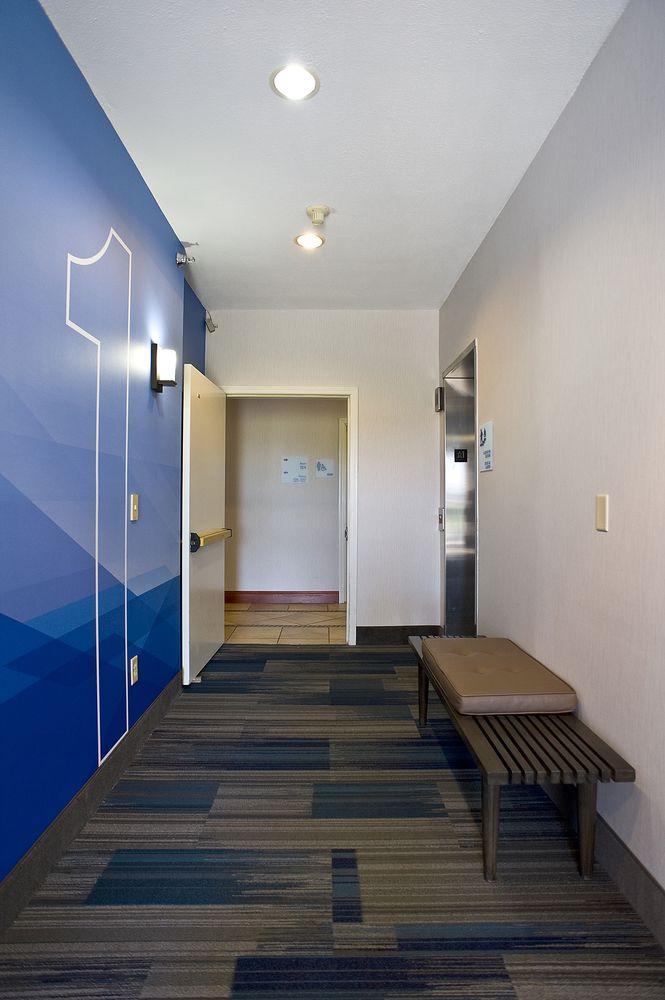 Holiday Inn Express & Suites Vermillion, An Ihg Hotel Zewnętrze zdjęcie