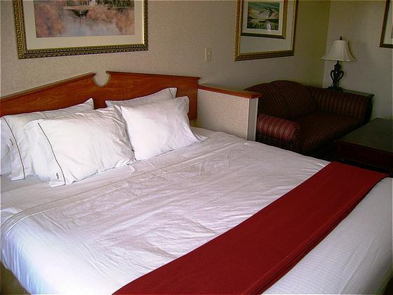 Holiday Inn Express & Suites Vermillion, An Ihg Hotel Zewnętrze zdjęcie