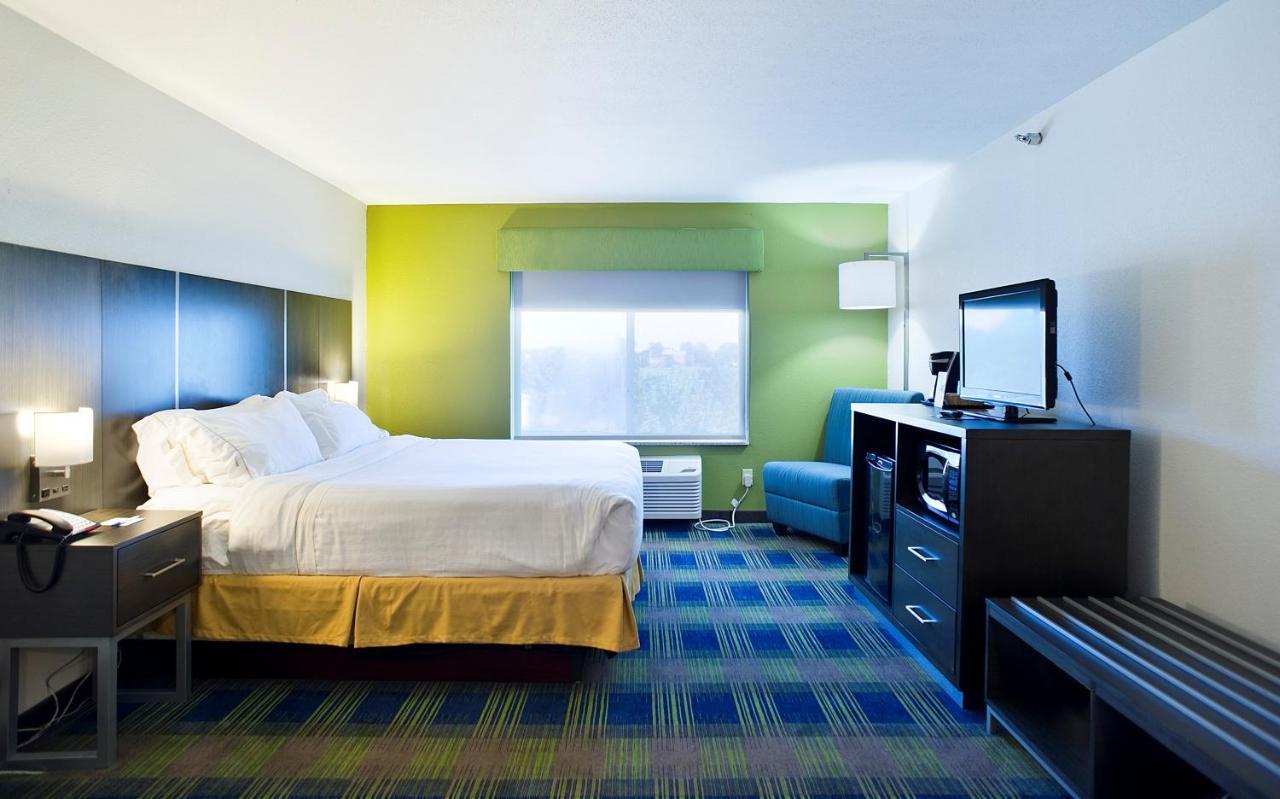 Holiday Inn Express & Suites Vermillion, An Ihg Hotel Zewnętrze zdjęcie