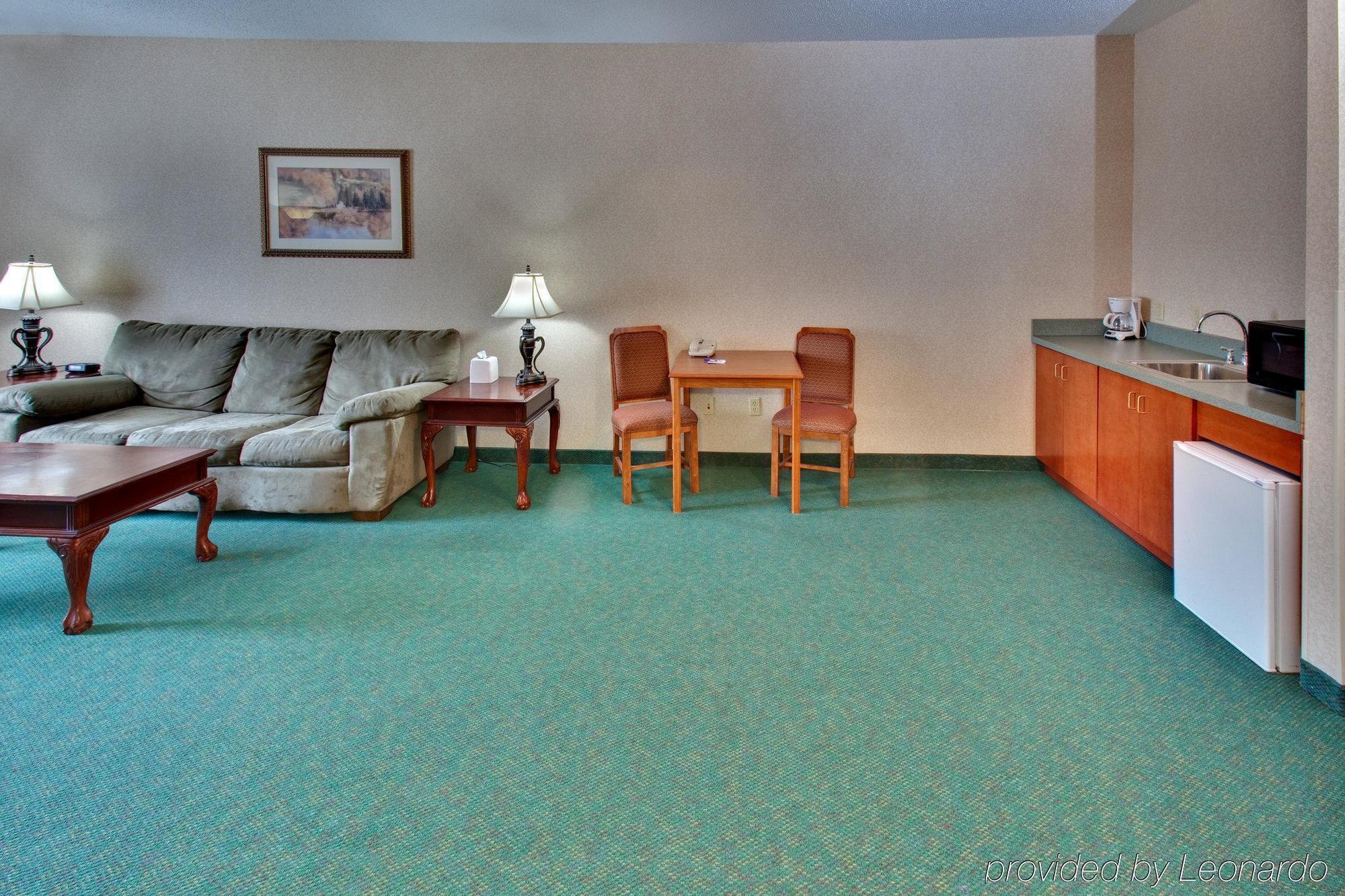 Holiday Inn Express & Suites Vermillion, An Ihg Hotel Pokój zdjęcie
